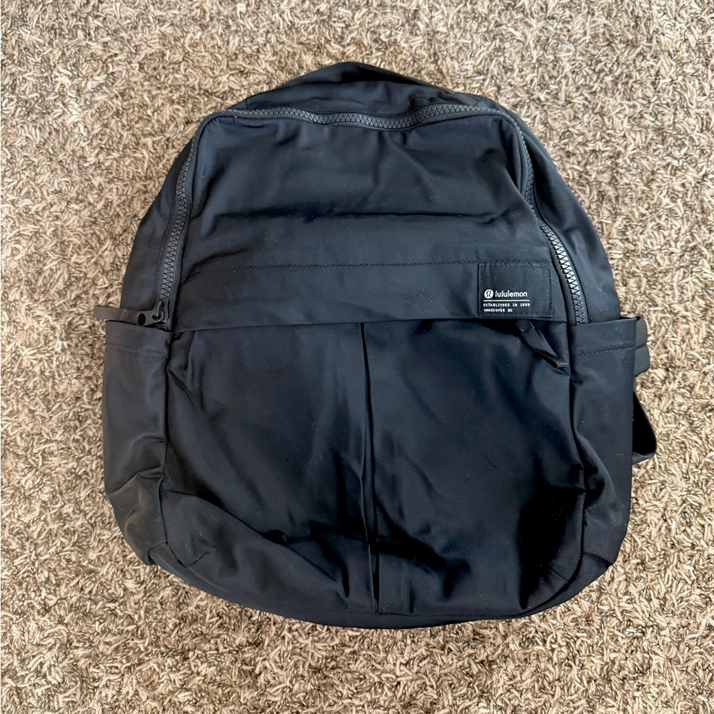 Lululemon Everyday Backpack 2.0 23L